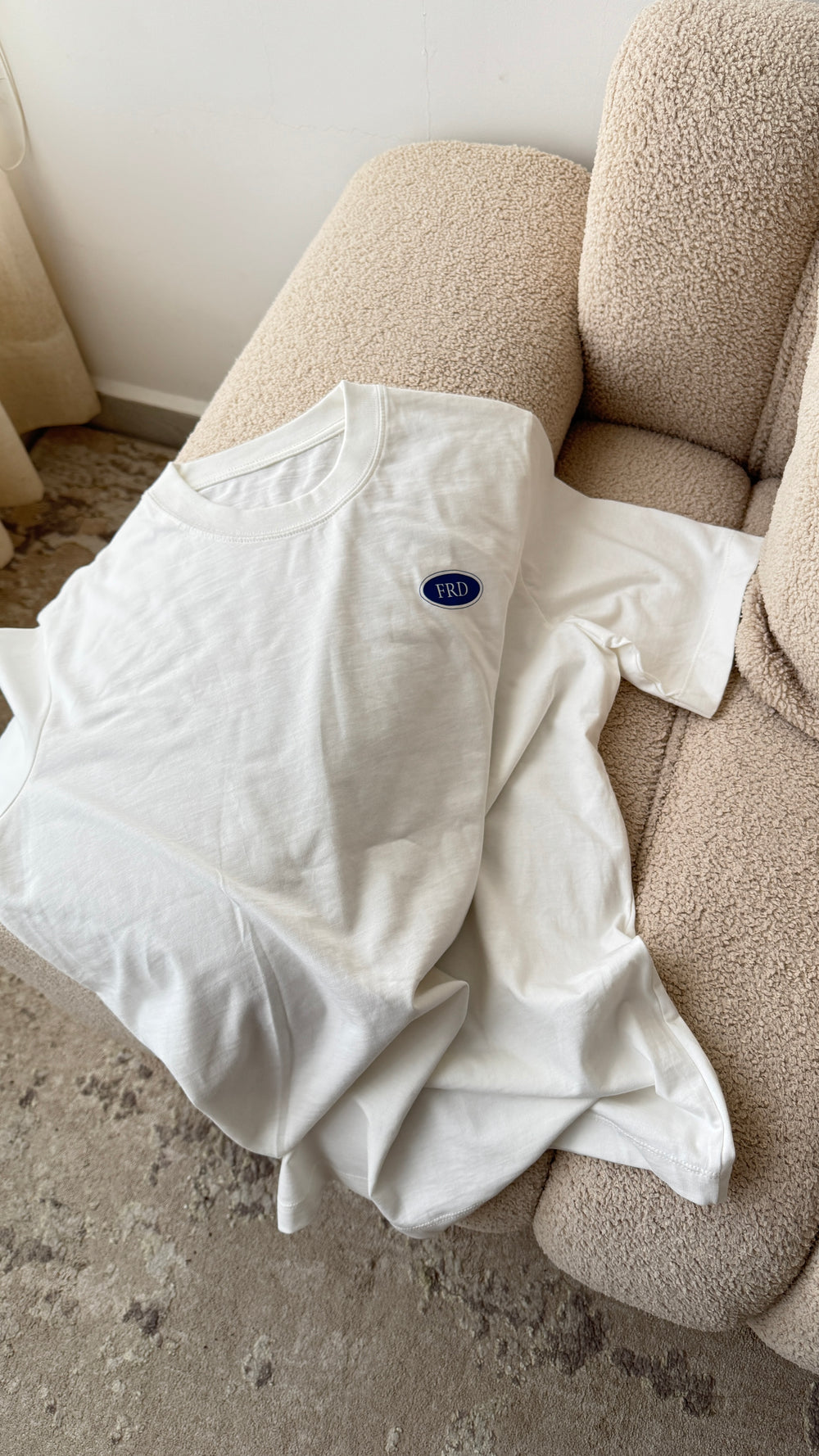 T SHIRT •LA TIERRA DEL SOL•